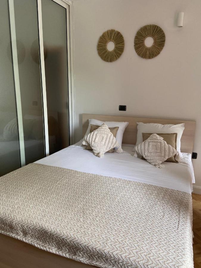 Val Apartment
